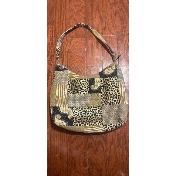 Tanyalee Design Gold Purse​​ - Picture 2 of 5